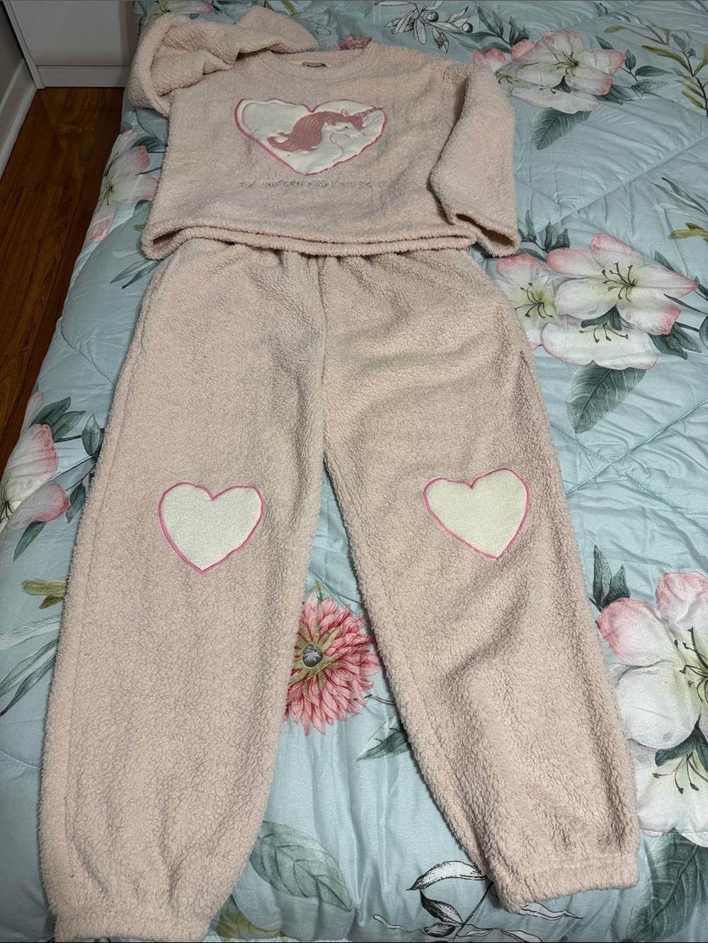 UNICORN MADE ME DO THIS - Girls' Pink Unicorn Heart Fleece Pajama Set